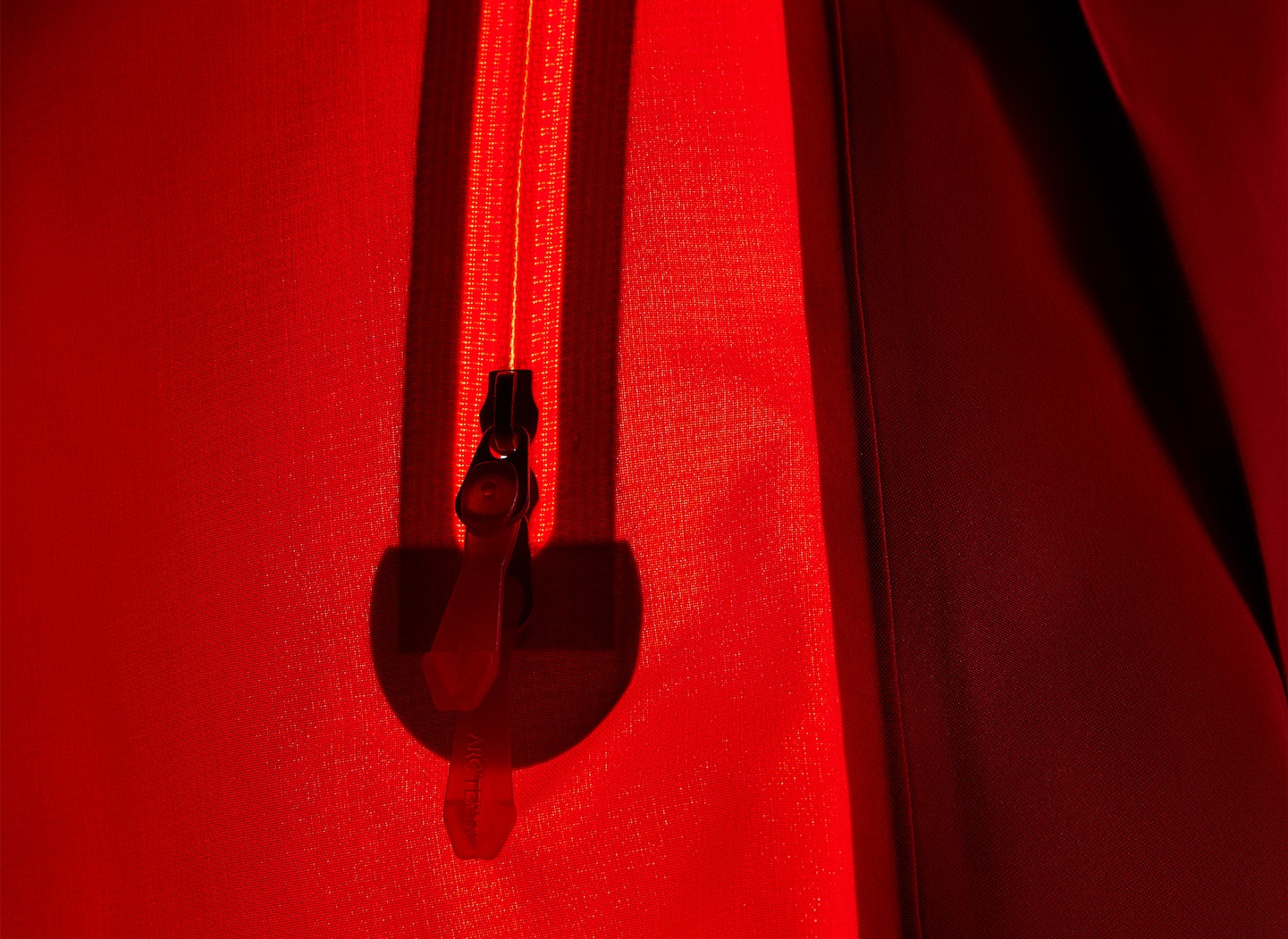 WaterTight™ Zippers